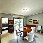 Apartament Erma In Front Of Sea